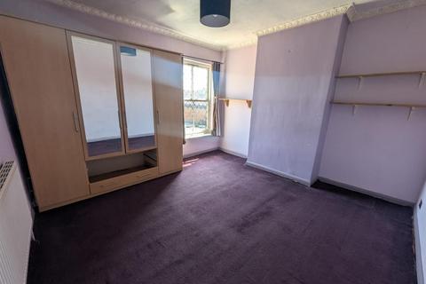 3 bedroom terraced house to rent, Hillary Street, Walsall