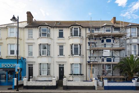 1 bedroom flat for sale, Central Parade, Herne Bay