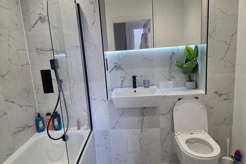 2 bedroom apartment to rent, Grange Road, London, E13