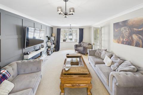 4 bedroom detached house for sale, Micklesmere Drive, Ixworth, Bury St. Edmunds, Suffolk