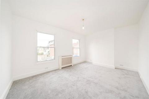 2a Delafield Road, London, SE7 7NP