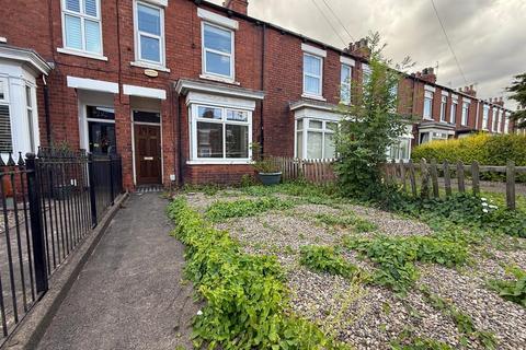3 bedroom terraced house to rent, 190 Norwood Beverley East Yorkshire