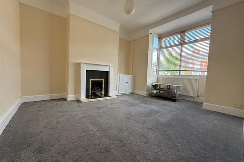 3 bedroom terraced house to rent, 190 Norwood Beverley East Yorkshire