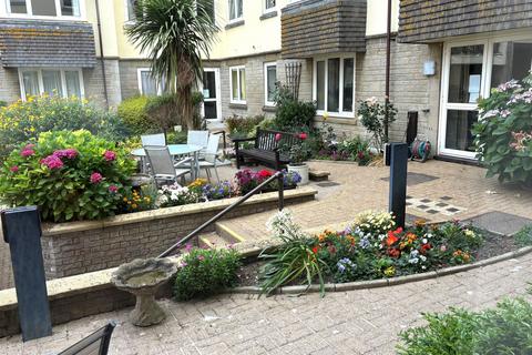 1 bedroom flat for sale, Strand, Leander Court Strand, TQ14