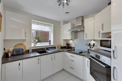 2 bedroom apartment for sale, William Grange, Friars Street, Hereford, Herefordshire, HR4 0FH