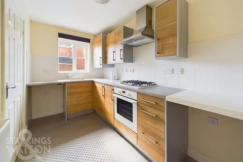 3 bedroom detached house for sale, Bullfinch Drive, Harleston, IP20