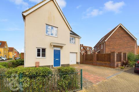 3 bedroom detached house for sale, Bullfinch Drive, Harleston, IP20