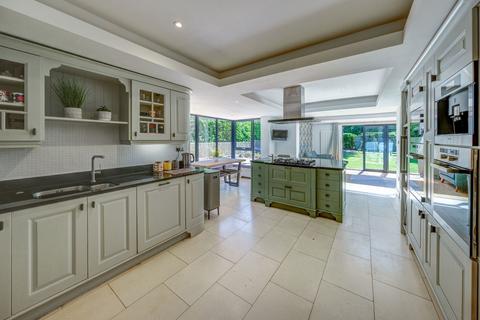 4 bedroom detached house for sale, Crown Green, Lymm WA13