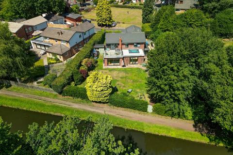 4 bedroom detached house for sale, Crown Green, Lymm WA13