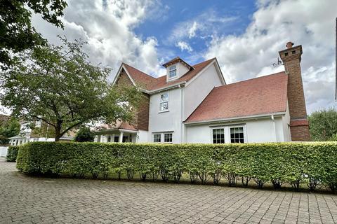 undefined, Petworth Close, Great Notley, Braintree