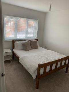 1 bedroom detached house to rent, Dixon Link, Basildon, Essex, SS16
