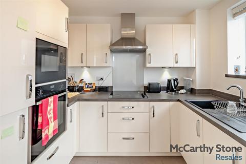 1 bedroom apartment for sale, Neptune House, Heene Road, Worthing, East Sussex, BN11 3FA