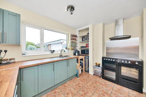 3 bedroom detached bungalow for sale, Foxton Road, Cambridge CB22