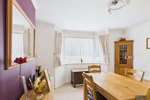 3 bedroom semi-detached house for sale, Hornhill Road, Maple Cross