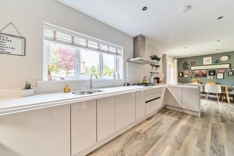 4 bedroom detached house for sale, Gibbs Plantation, Fremington, Barnstaple, Devon, EX31