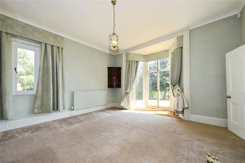 6 bedroom detached house to rent, Patshull Road, Wolverhampton WV6