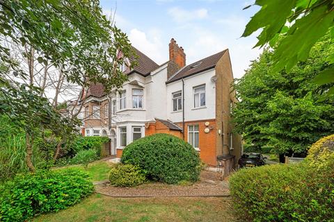 2 bedroom flat for sale, Croydon Road, Anerley, London, SE20
