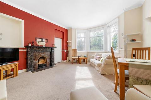 2 bedroom flat for sale, Croydon Road, Anerley, London, SE20