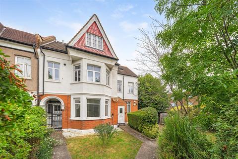 2 bedroom flat for sale, Croydon Road, Anerley, London, SE20