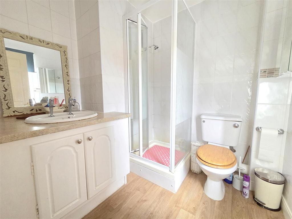 Ensuite Shower Room