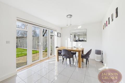 undefined, St. Olave Close, Daventry, NN11 2LA