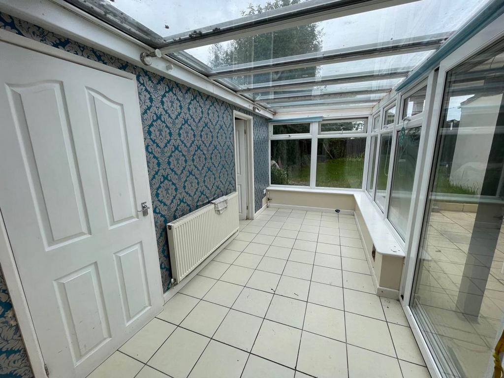 Claverham park 34 co