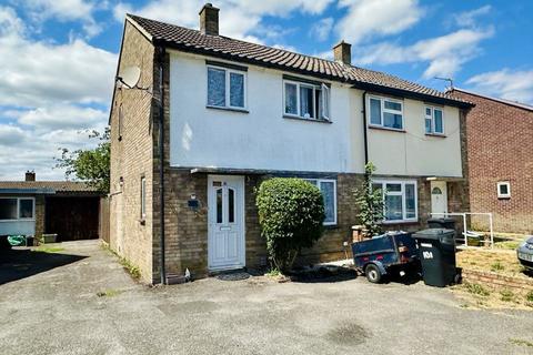 3 bedroom semi-detached house for sale, Park Avenue, Thatcham RG18