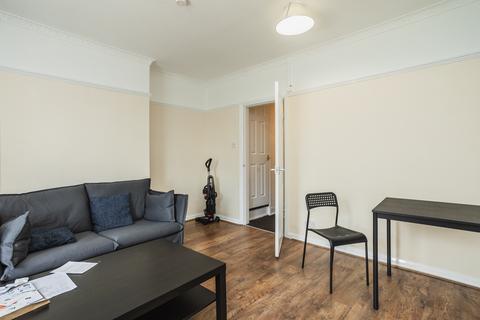 2 bedroom flat for sale, Middlewood Road, Sheffield S6