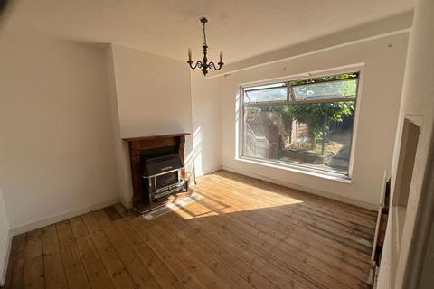 3 bedroom semi-detached house for sale, Welton Road, London