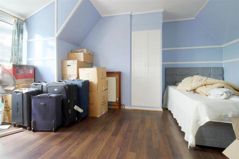 3 bedroom semi-detached house for sale, Peasecroft, Cottered