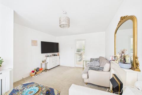 3 bedroom link detached house for sale, Castle Hill Drive, Brockworth, Gloucester, Gloucestershire, GL3
