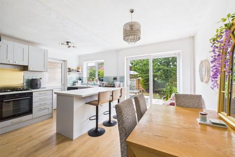 3 bedroom link detached house for sale, Castle Hill Drive, Brockworth, Gloucester, Gloucestershire, GL3