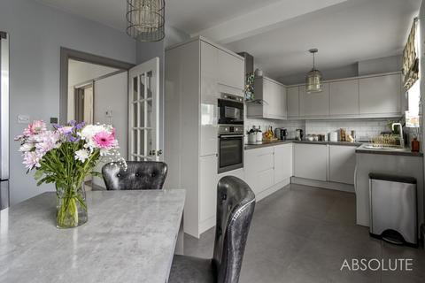 3 bedroom detached bungalow for sale, Cadewell Lane, Torquay, TQ2