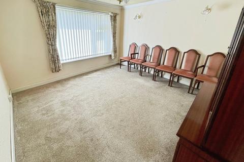 3 bedroom semi-detached house for sale, Beacon Road, Great Barr, Birmingham, B43