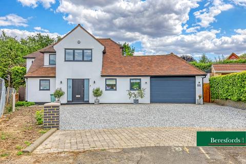 Hillwood Close, Hutton, CM13