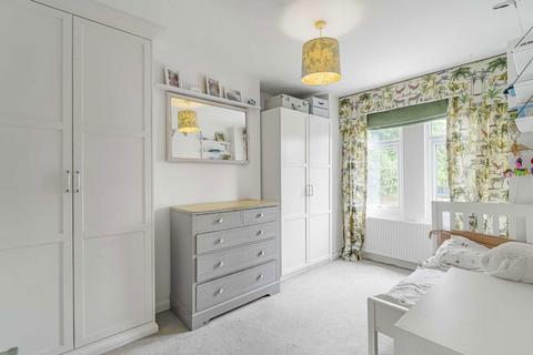 56 Wimbledon Road, London, SW17 0UJ