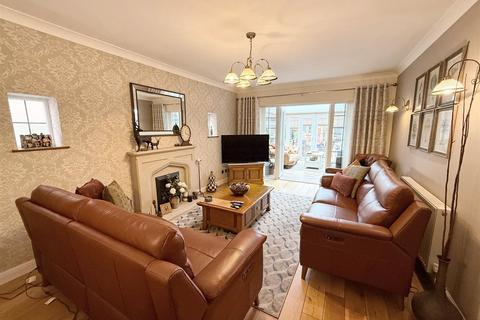 4 bedroom detached bungalow for sale, Grosvenor Avenue, Streetly