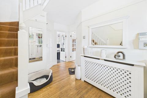 4 bedroom semi-detached house for sale, Tring Road, Aylesbury HP20