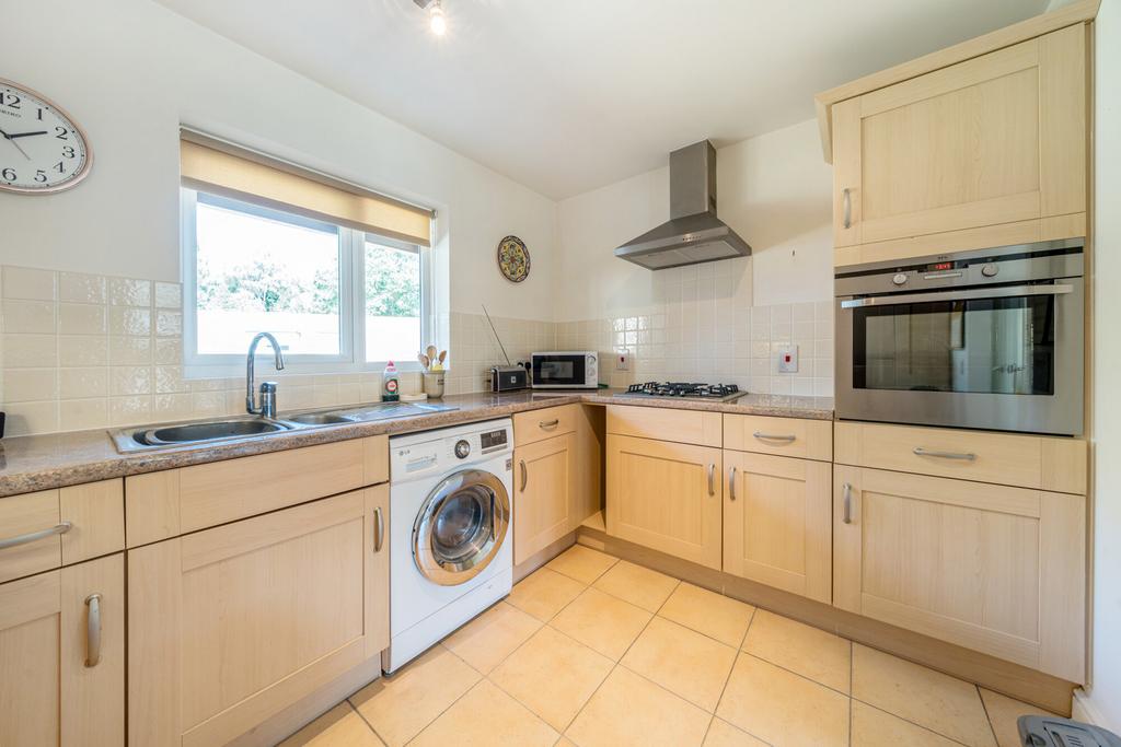 1320133-6-686d45d...