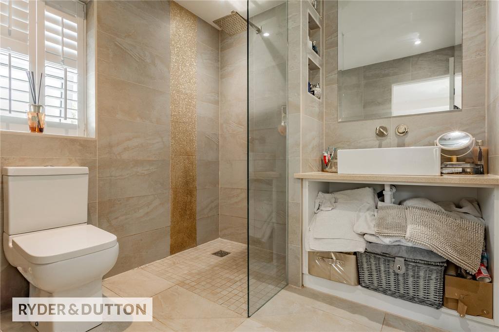 En-Suite To Bed 1