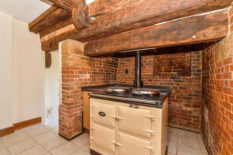 undefined, Riverside Cottages, Hartfield TN7