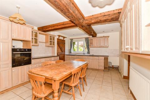 undefined, Riverside Cottages, Hartfield TN7