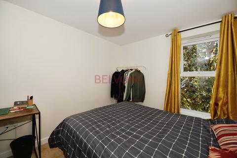undefined, Archers Road, Southampton SO15