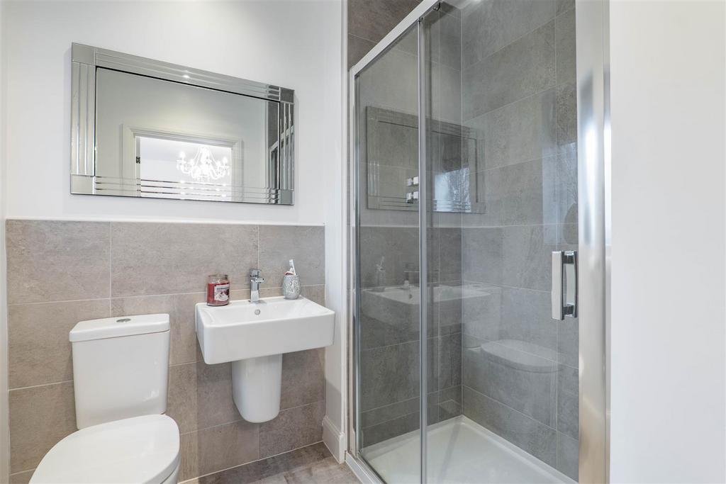 Master Bedroom Ensuite