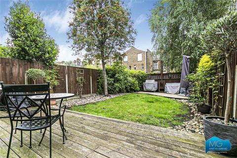2 bedroom maisonette for sale, Nelson Road, Crouch End, London, N8