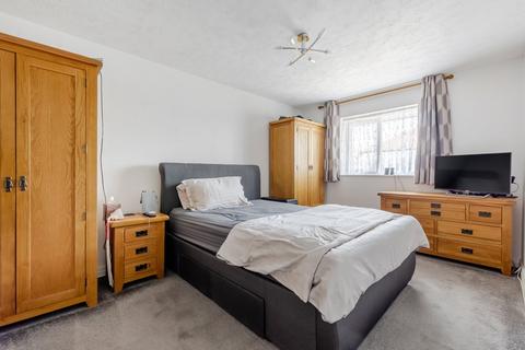 undefined, Park View Road, Welling, DA16