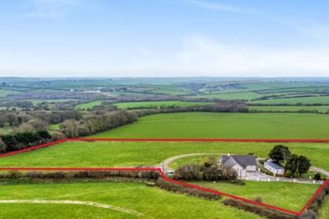 undefined, Summercourt TR8