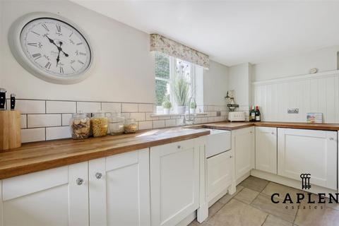 undefined, Epping Road, Broadley Common