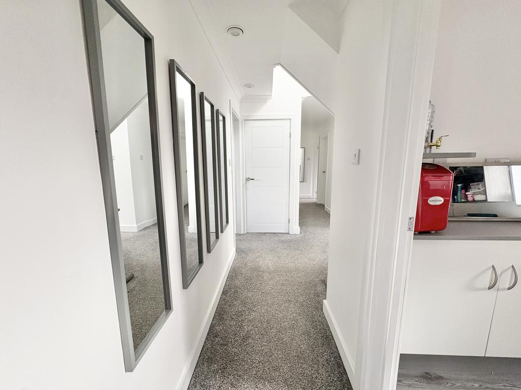 Landing/ Hall