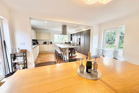 undefined, Llanybri, Carmarthen SA33